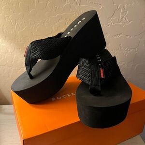 Rocket Dog Sandals Flip Flops Black Crush Webbing Platform Wedge Women’s 8 NIB
